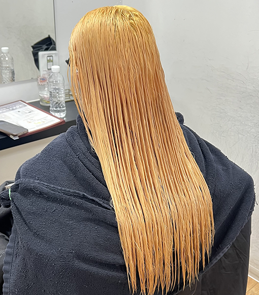 今流行りの明るめなヘーゼルベージュBleach画像2