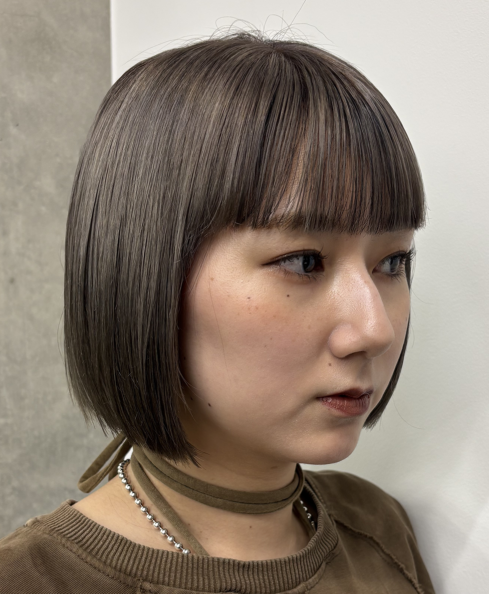 グレージュ×バングローライト